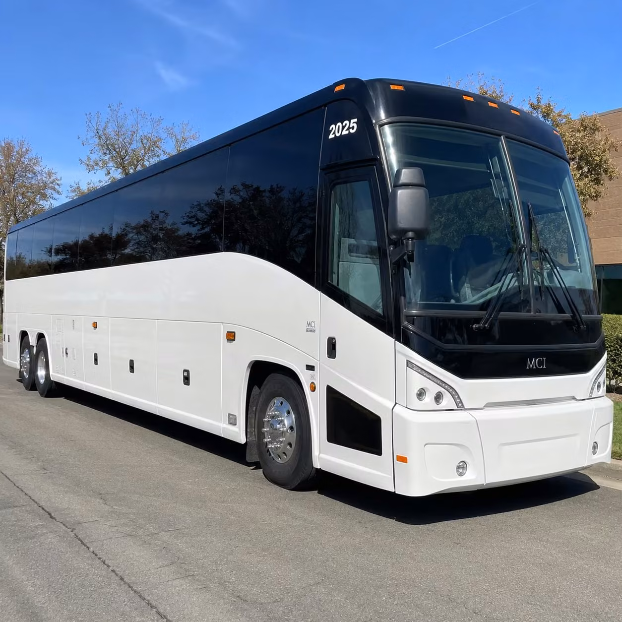 plymouthcharterbus com connects plymouth youth groups with the right bus for every trip
